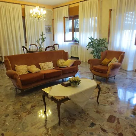 Casa Giordano Mombello Monferrato